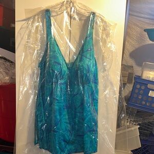 Maxine of Hollywood Women’s Bathing Suit (22W)